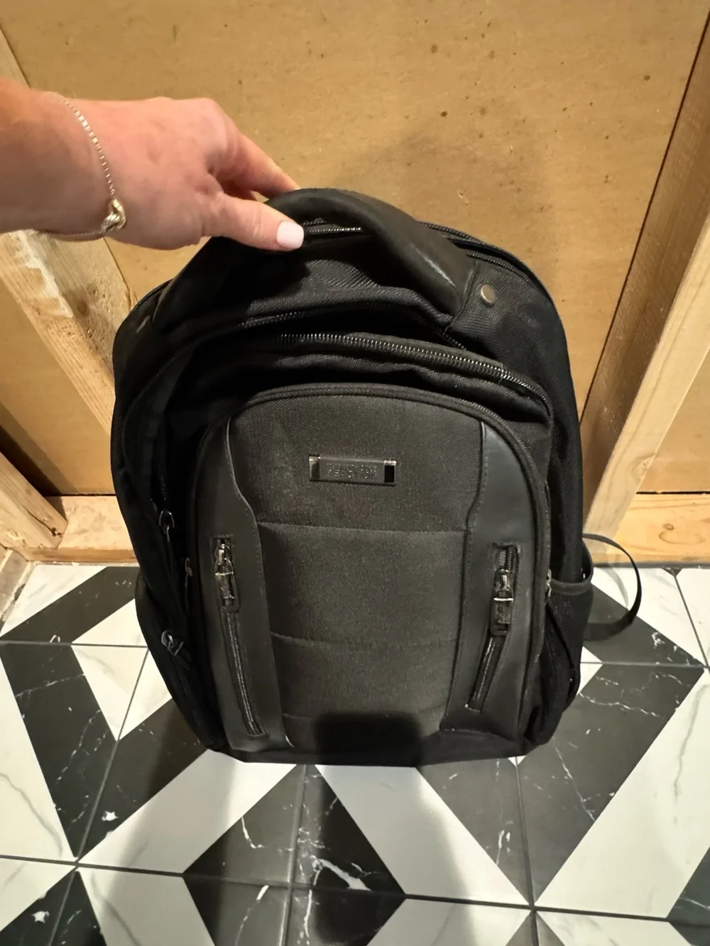 Kenneth Cole Reaction Black Travel Backpack with Multiple Zip Pockets